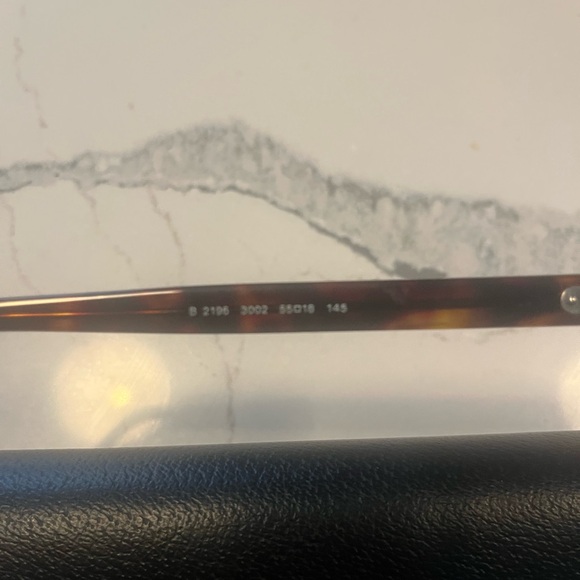 Women’s Burberry rectangular eyeglasses - Picture 8 of 10